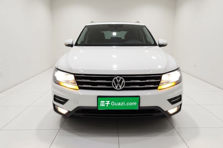Used Volkswagen Tiguan L 2017 330TSI Automatic Two-Wheel Drive Luxury Edition
