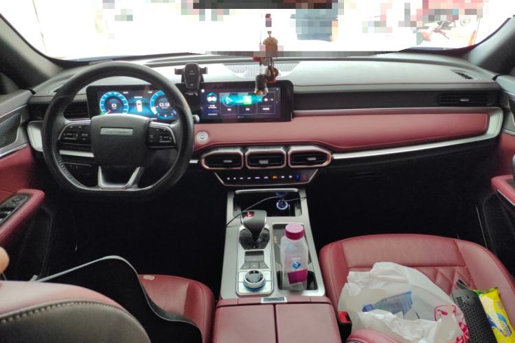 Used JETOUR X70 PLUS 2023 1.5T DCT Ziqiang PRO 7-Seater Center Console