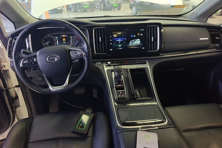 Used GAC Trumpchi M8 2021 Lingxiu Series 390T Deluxe Edition Center Console