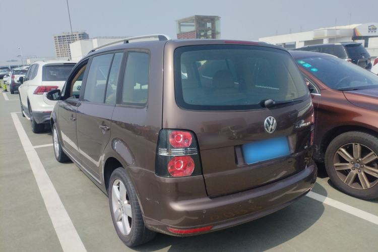 Used Volkswagen Touran 2011 1.4T DSG Zhiya Edition 5 Seats Rear Left 45 Deg