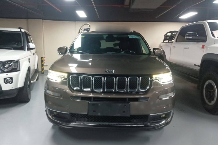Used Jeep Grand Commander 2018 2.0T Four-Wheel Drive Premium Navigation Version China V
