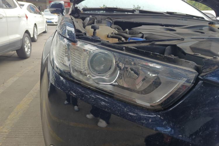 Used Ford Taurus 2017 Facelifted EcoBoost 245 Fashion Edition Right Front Headlight