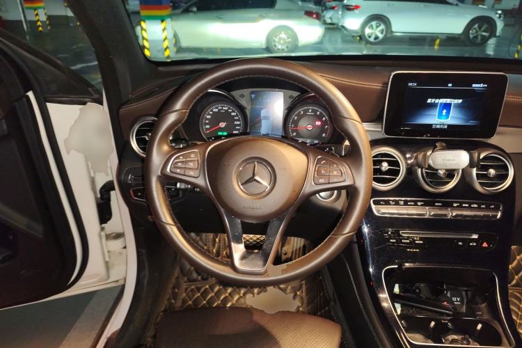 Used Mercedes-Benz GLC 2019 GLC 200 L 4MATIC Steering Wheel