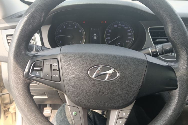 Used Hyundai Mistra 2016 1.8L Automatic Smart GLS
