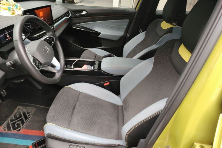 Used Volkswagen ID.4 X 2021 Pro Smart Long-Range Edition Left Front Seat