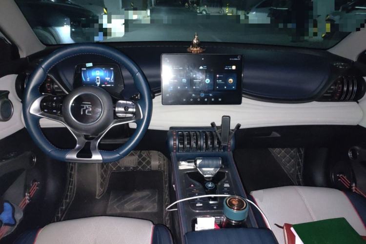 Used BYD Yuan PLUS 2022 510 km Luxury Version Center Console