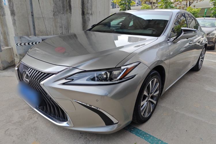 Used Lexus ES 2020 200 Excellence Edition