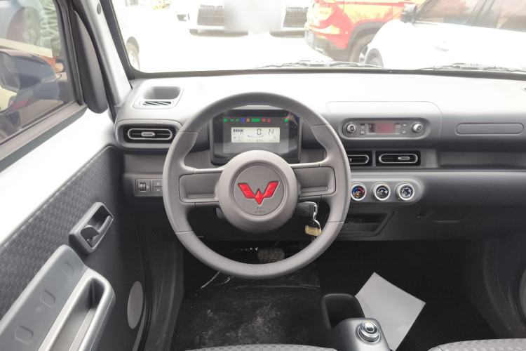 Used Wuling Zhiguang New Energy 2025 Comfort Model