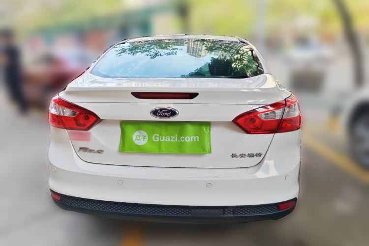 Used Ford Focus 2012 Sedan 1.6L Automatic Comfort Model
