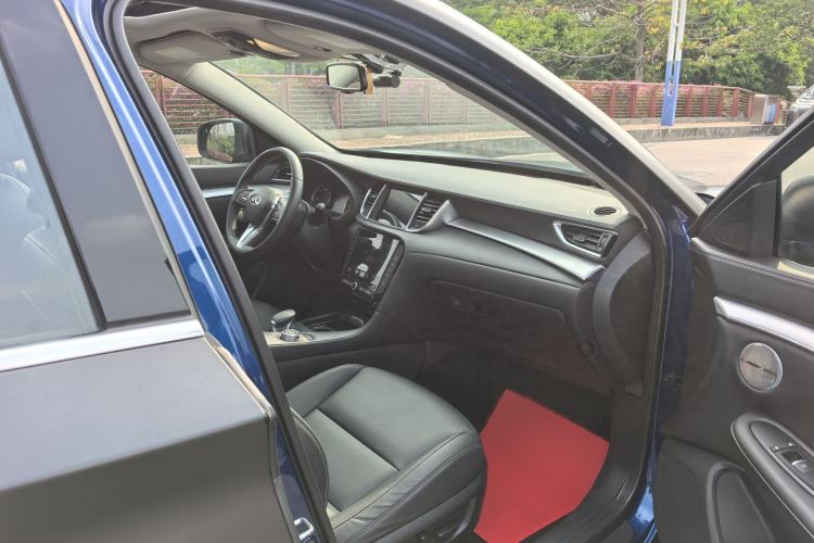 Used Infiniti QX50 2020 Revised Version 2.0T Two-Wheel Drive Fashion Edition Interior 10