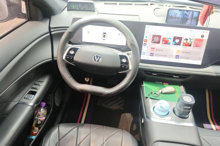 Used CHANGAN CS75 PLUS 2025 4th Generation 1.5T New Blue Whale Smart Flagship Version Steering Wheel