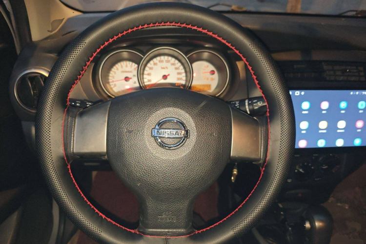 Used Nissan Livina 2010 JINRUI Edition 1.6L Automatic Standard Model
