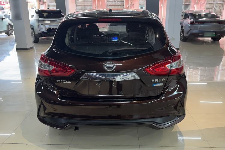 Used Nissan Tiida 2016 1.6L CVT Cool Dynamic Edition