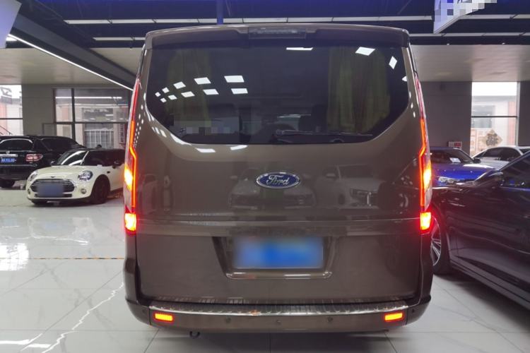 Used Ford Tourneo Custom 2017 2.0T Automatic Elite Edition
