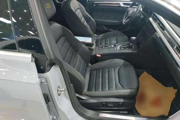 Used Volkswagen FAW-Volkswagen CC 2023 380TSI Striking Edition