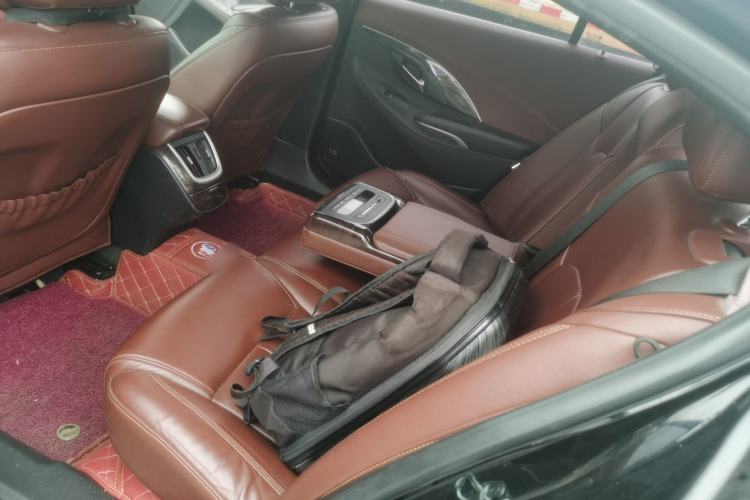 Used Buick LaCrosse 2014 2.0T SIDI Elite Tech Version Left Rear Seat