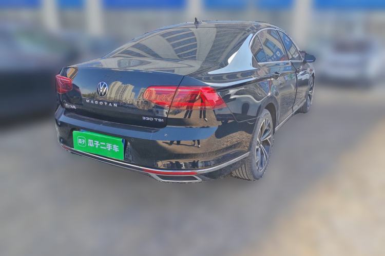 Used Volkswagen Magotan 2020 330TSI DSG Luxury Edition Rear Right 45 Deg