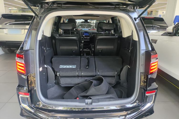 Used Honda Elysion 2019 2.0L Hybrid Luxury Edition