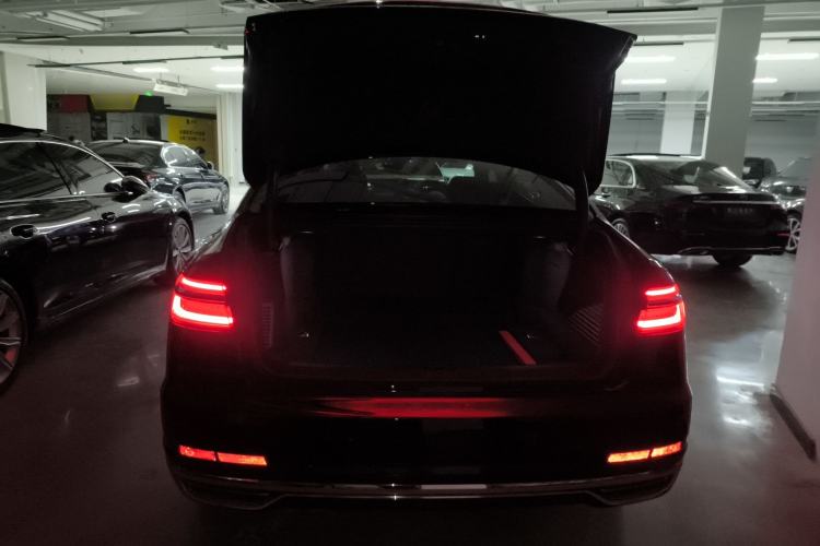 Used Audi A8 2022 A8L 50 TFSI quattro Comfort Edition Collector's Model Trunk