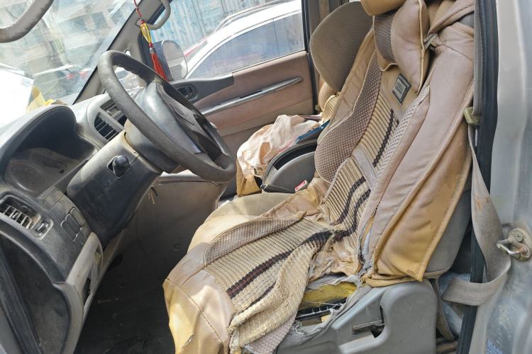 Used FORTHING Lingzhi 2010 2.0L CMV 4G63