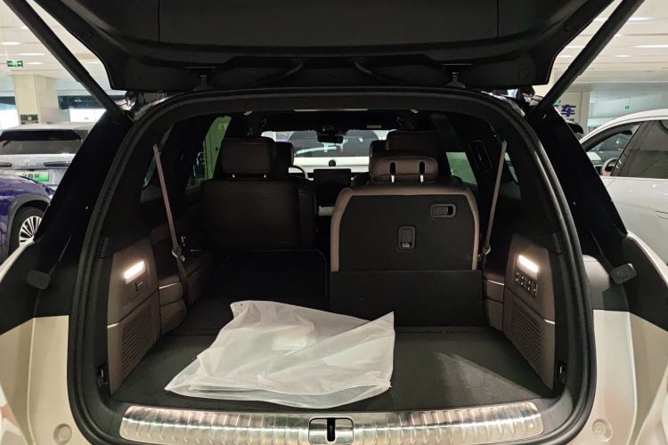 Used Nio ES8 2026 Model 6-seat Executive Luxury Edition
