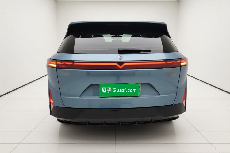 Used Venucia VX6 2025 Large Flat-Layout 520 Pro