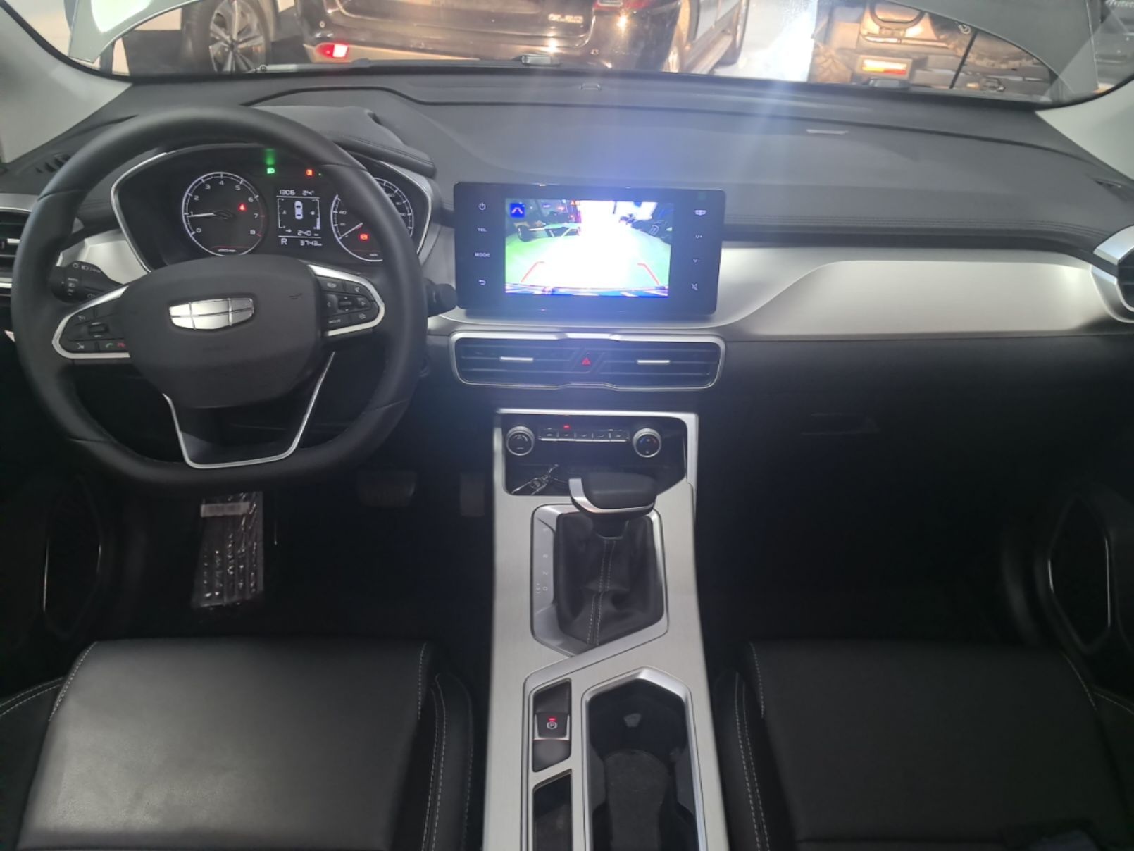 Geely Auto Coolray 2025 1.5L CVT Super Edition — снимка 12