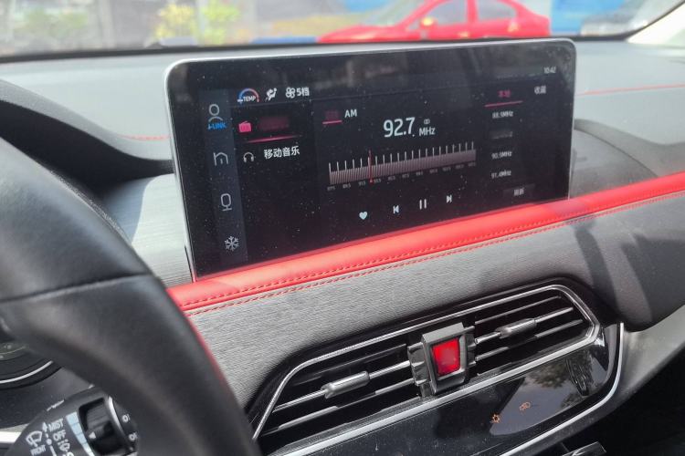 Used SOL X8 2021 300T DCT Leading Smart Connectivity Version 7 Seats