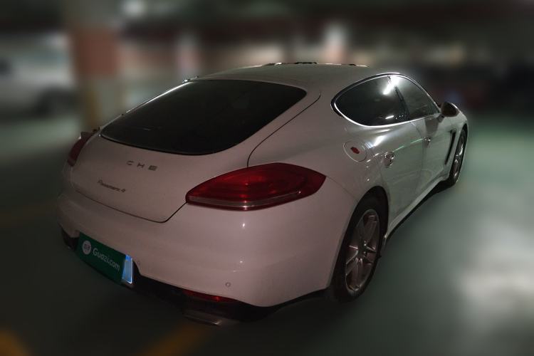 Used Porsche Panamera 
