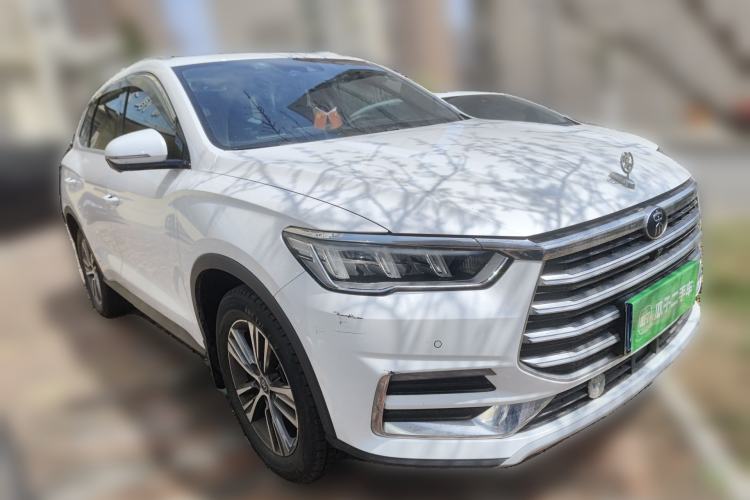 Used BYD Song Pro 2019 1.5T Automatic Luxury Model Front Right 45 Deg