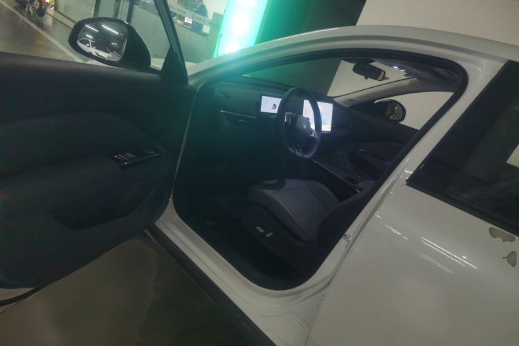 Used ARCFOX T1 2025 Model 425 PLUS
