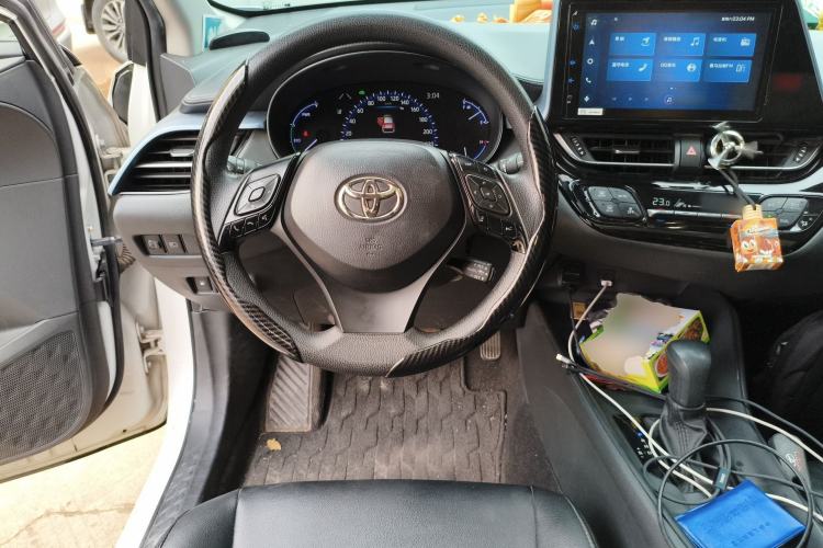 Used Toyota IZOA 2021 Dual-Motor 2.0L Yixiang Edition