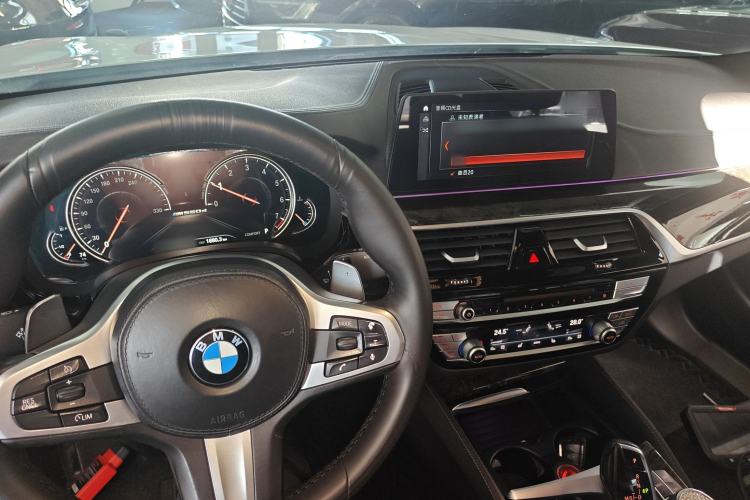 Used BMW 5 Series 2018 Facelifted 530Li xDrive M Sport Package