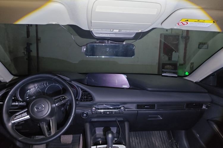 Used Mazda 3 Axela 2021 2.0L Automatic Zhiya Edition Center Console