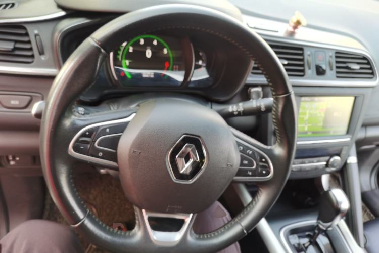 Used Renault Kadjar 2017 2.0L Two-Wheel-Drive Leading Edition