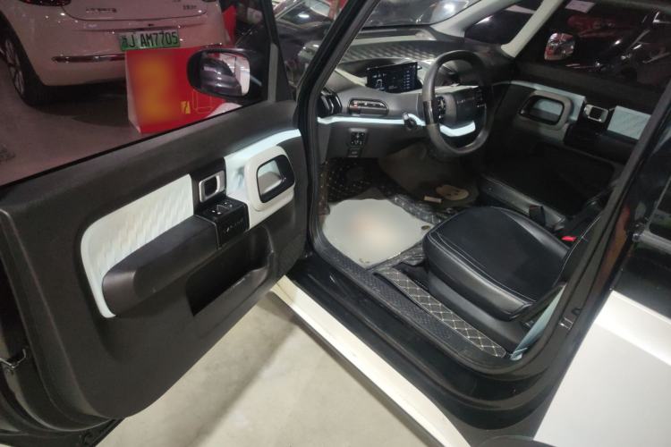 Used Baojun E300 2020 Starry Intelligence Edition Driver Seat