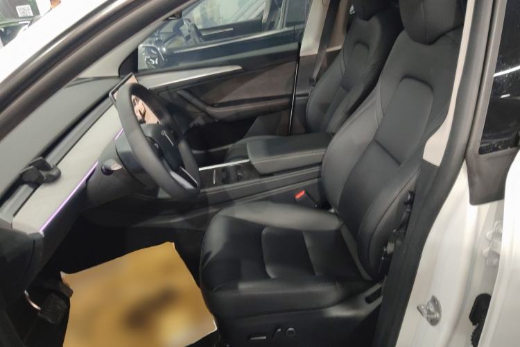 Used Tesla Model Y 2024 Rear-Wheel-Drive Version
