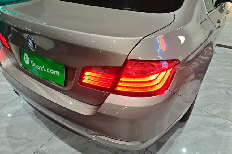 Used BMW 5 Series 2014 525Li Leading Model