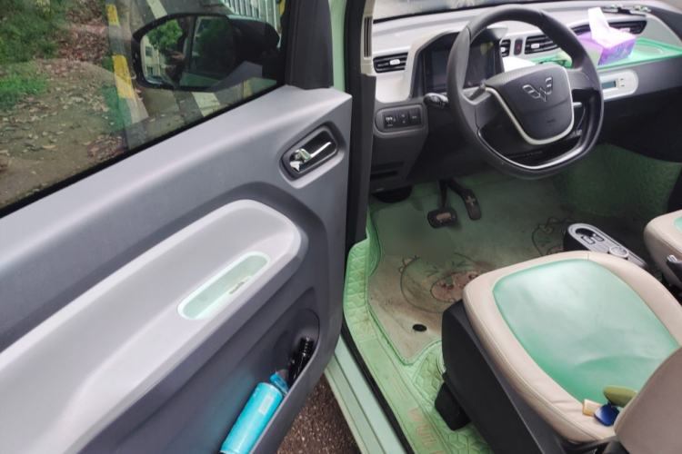 Used Wuling Hongguang MINIEV 2021 Macaron Premium Model – Lithium Iron Phosphate Driver Seat