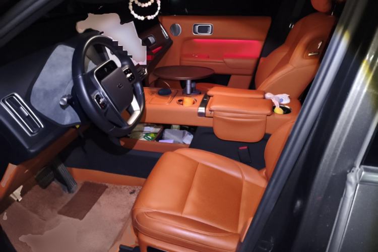 Used Li Auto L8 2023 Air model
