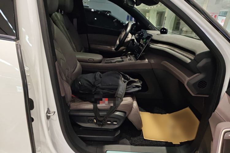 Used Nio ES7 2022 100kWh First Edition Right Front Seat