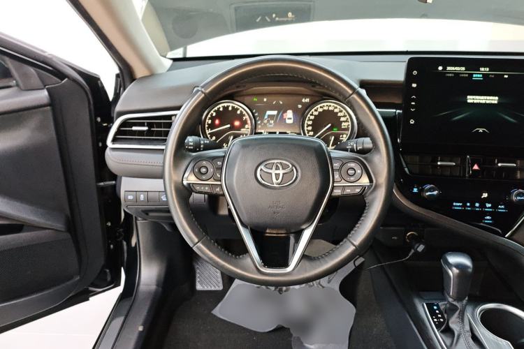 Used Toyota Camry 2021 2.0G Luxury Edition