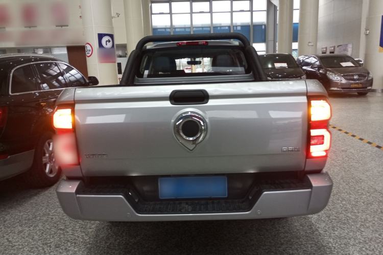 Used Great Wall King Kong Poer 2024 2.0T Automatic 8AT Diesel Two-Wheel-Drive Elite Flatbed