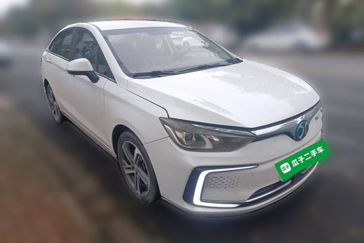 Used BAIC Beijing EU5 2018 R500 Smart Wind Edition
