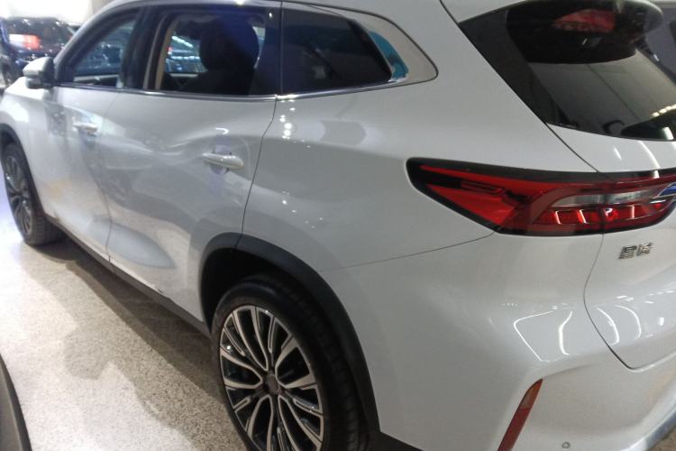 Used EXEED Lingyun 2024 400T Four-Wheel Drive International Version
