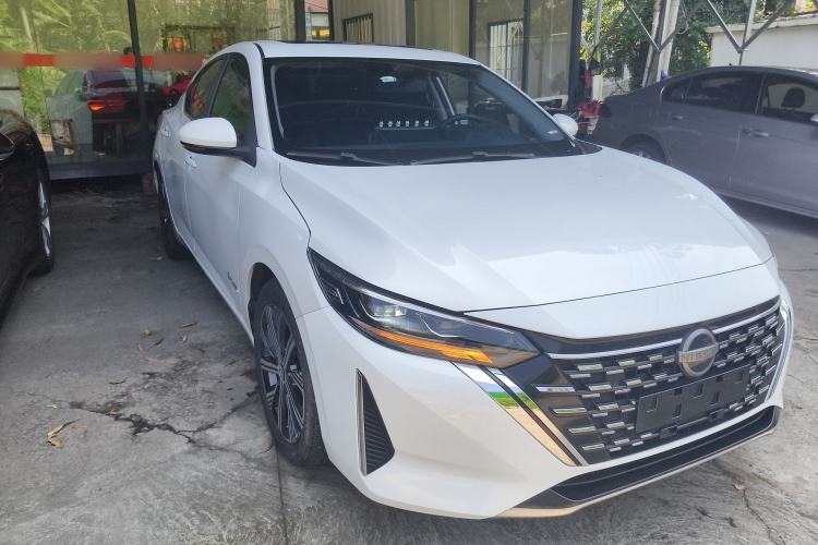 Used Nissan Sylphy 2023 Super Hybrid Electric Drive Super Smart Connectivity Plus Front Right 45 Deg