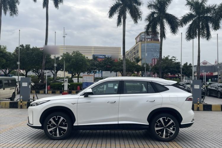 Used Roewe D5X DMH 2024 135 Tech Edition