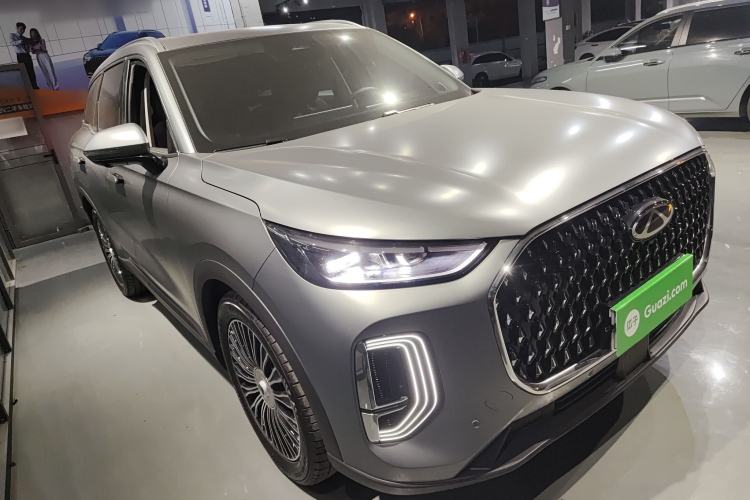 Used Chery Tiggo 8 L 2024 2.0T Two-Wheel Drive Prestige Version 5 Seats