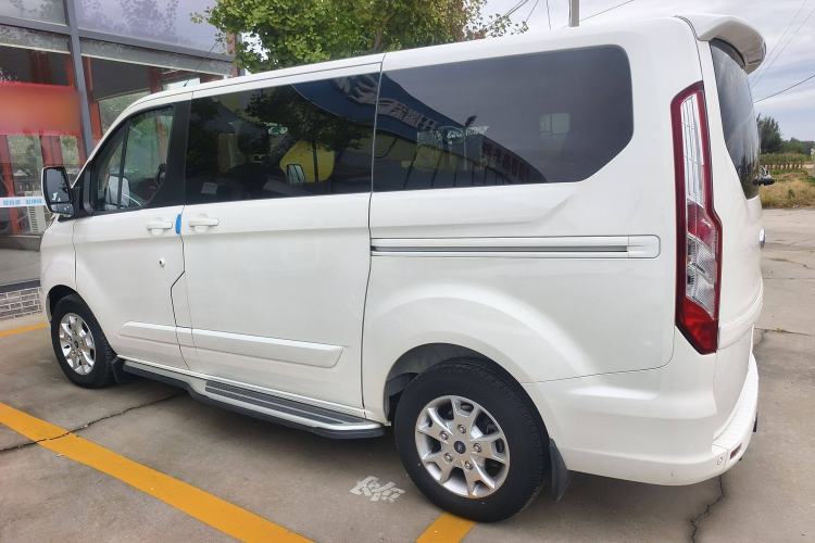 Used Ford Tourneo Custom 2020 2.0T Automatic Elite Edition China VI Standard
