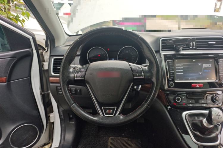 Used Haval H6 2014 Sport Version 1.5T Manual Two-Wheel Drive Elite Edition Steering Wheel